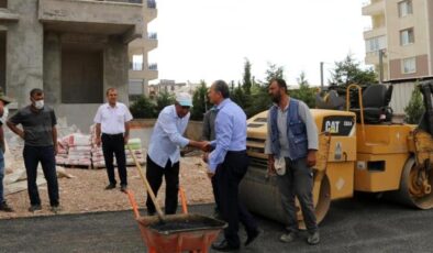 Başkan Süleyman Kılınç , asfalt çalışmasını inceledi